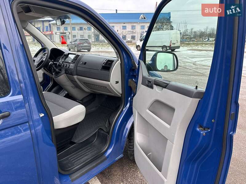 Мінівен Volkswagen Transporter 2014 в Житомирі