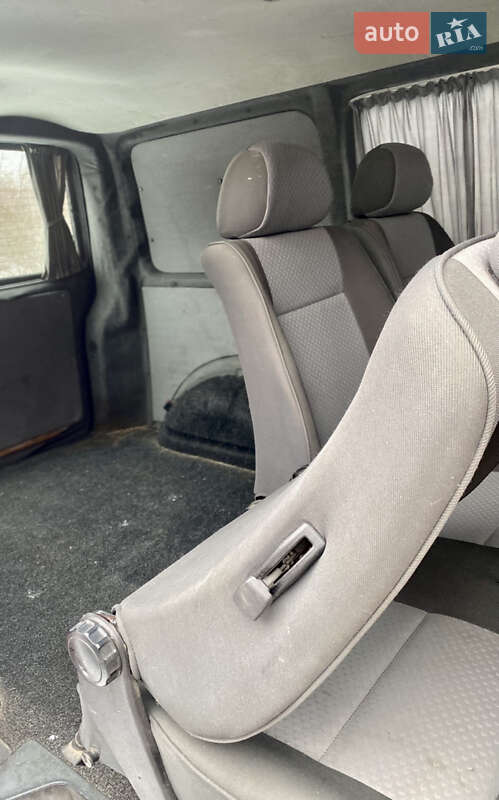 Мінівен Volkswagen Transporter 2005 в Києві