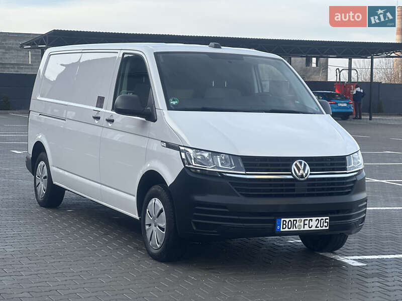 Грузовой фургон Volkswagen Transporter 2023 в Дубно