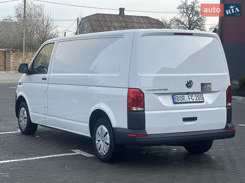 Грузовой фургон Volkswagen Transporter 2023 в Дубно
