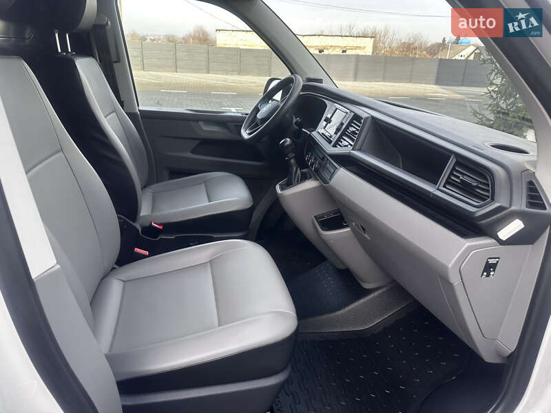 Грузовой фургон Volkswagen Transporter 2023 в Дубно