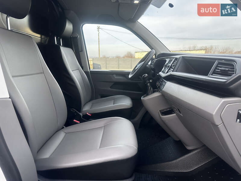 Грузовой фургон Volkswagen Transporter 2023 в Дубно