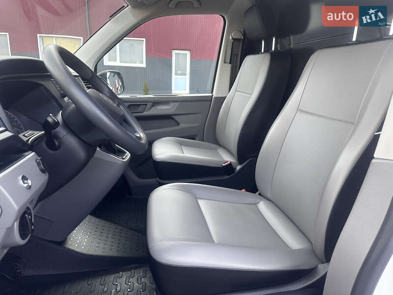 Грузовой фургон Volkswagen Transporter 2023 в Дубно