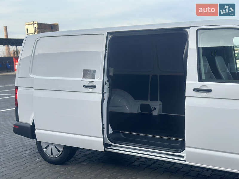 Грузовой фургон Volkswagen Transporter 2023 в Дубно