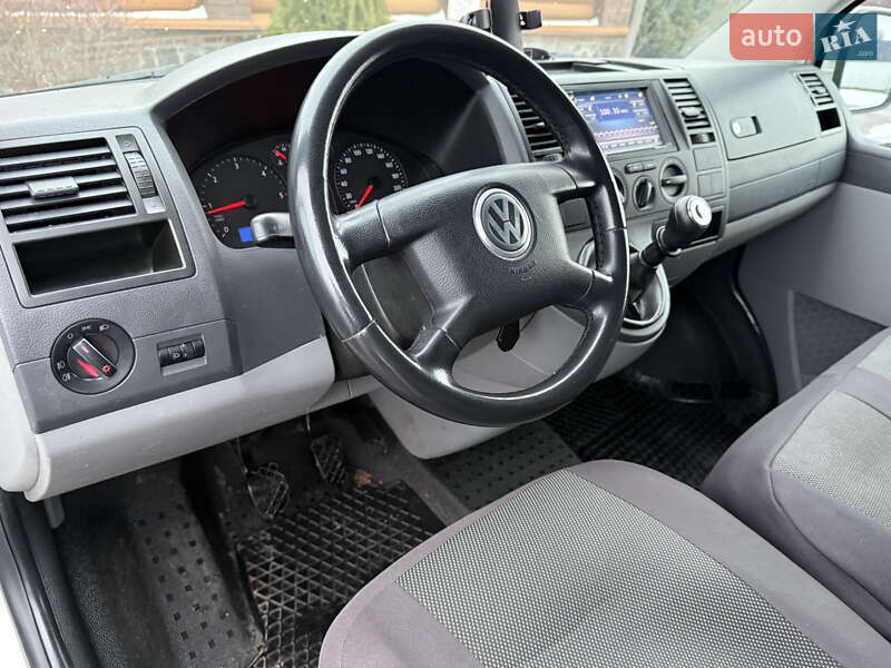 Минивэн Volkswagen Transporter 2006 в Борисполе