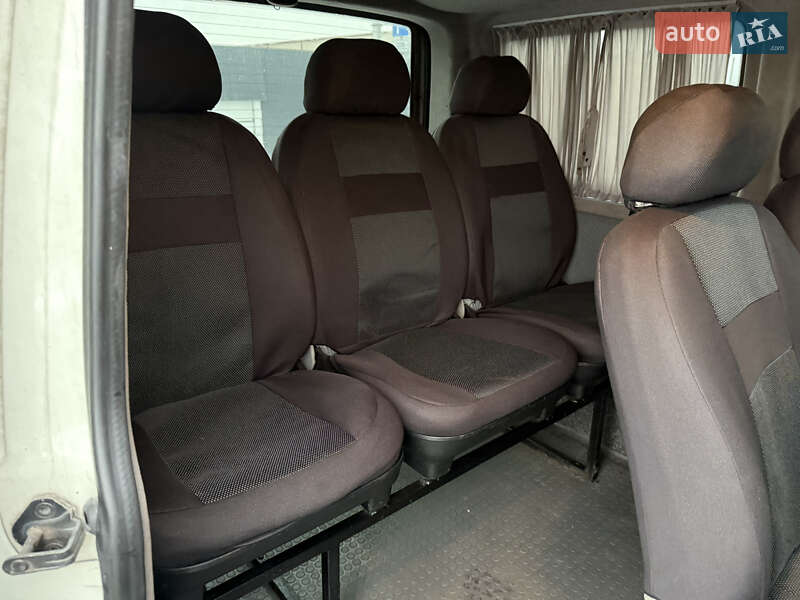 Минивэн Volkswagen Transporter 2006 в Борисполе