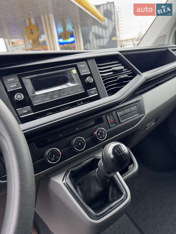 Вантажний фургон Volkswagen Transporter 2023 в Києві фото 56 Вантажний фургон Volkswagen Transporter 2023 в Києві