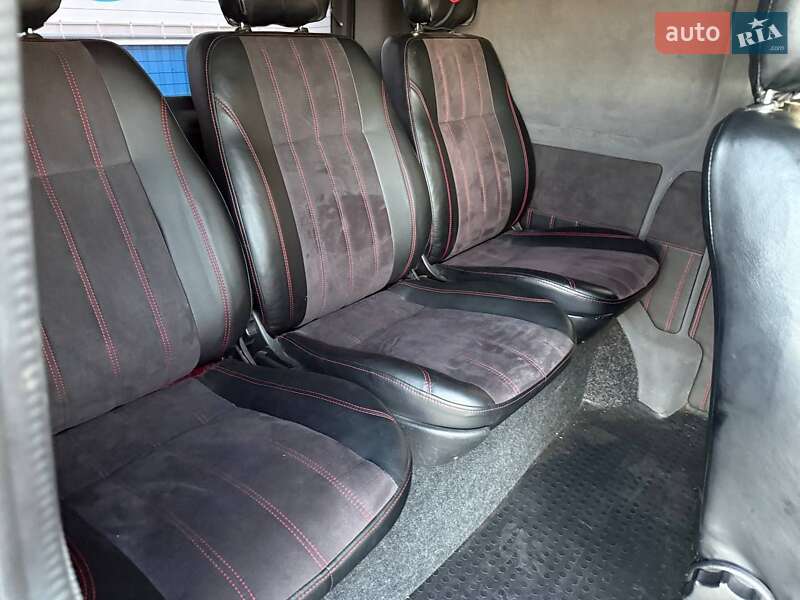 Минивэн Volkswagen Transporter 2014 в Киеве