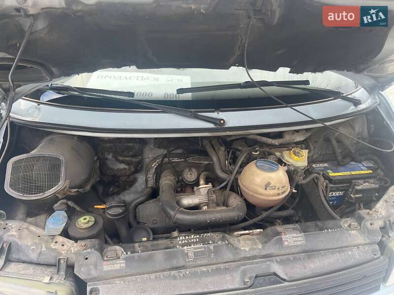 Мінівен Volkswagen Transporter 1999 в Рожнятові