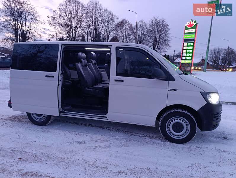 Мінівен Volkswagen Transporter 2017 в Житомирі