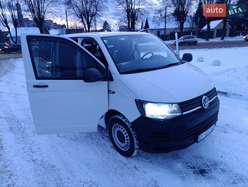 Мінівен Volkswagen Transporter 2017 в Житомирі