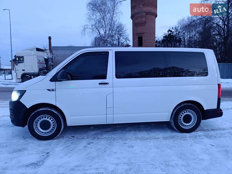 Мінівен Volkswagen Transporter 2017 в Житомирі