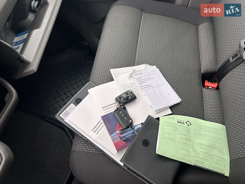 Вантажний фургон Volkswagen Transporter 2020 в Києві