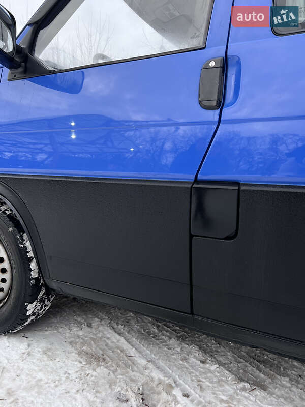 Мінівен Volkswagen Transporter 1997 в Рівному фото 17 Мінівен Volkswagen Transporter 1997 в Рівному