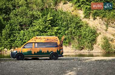 Минивэн Volkswagen Transporter 2006 в Львове