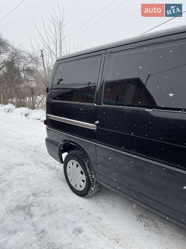 Минивэн Volkswagen Transporter 2001 в Виннице