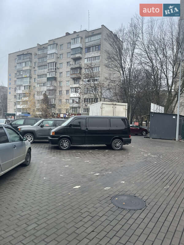 Минивэн Volkswagen Transporter 2001 в Виннице