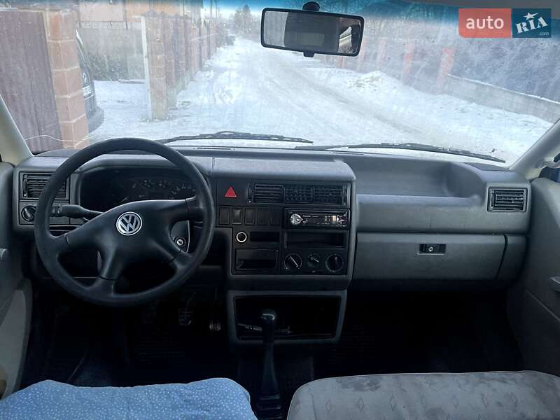 Мінівен Volkswagen Transporter 2001 в Здолбуніві
