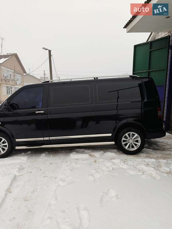 Мінівен Volkswagen Transporter 2010 в Тульчині