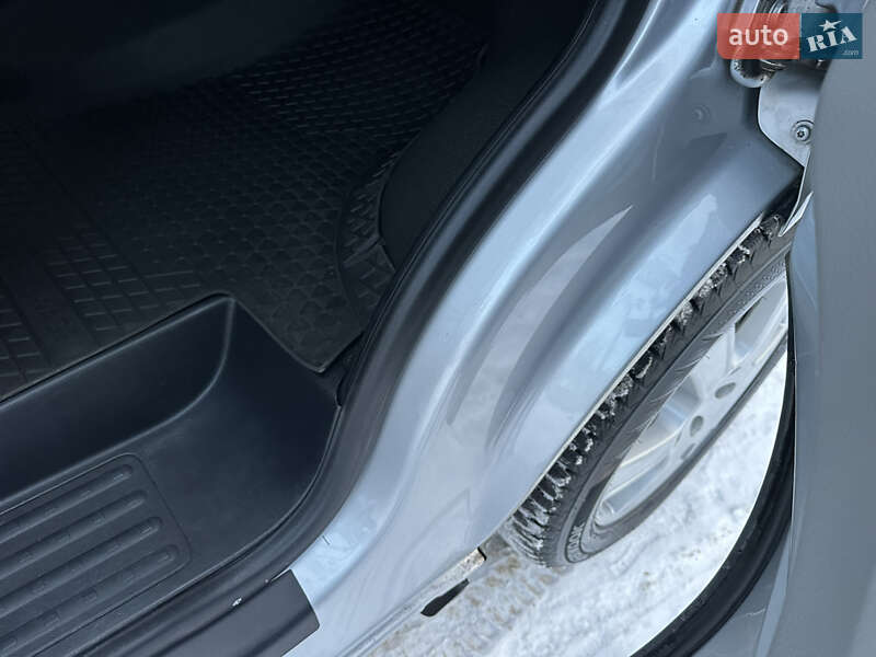 Мінівен Volkswagen Transporter 2015 в Києві