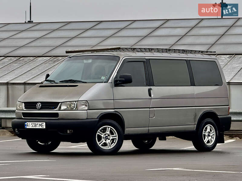 Грузопассажирский фургон Volkswagen Transporter 2000 в Киеве