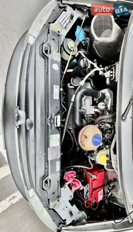 Грузопассажирский фургон Volkswagen Transporter 2000 в Киеве