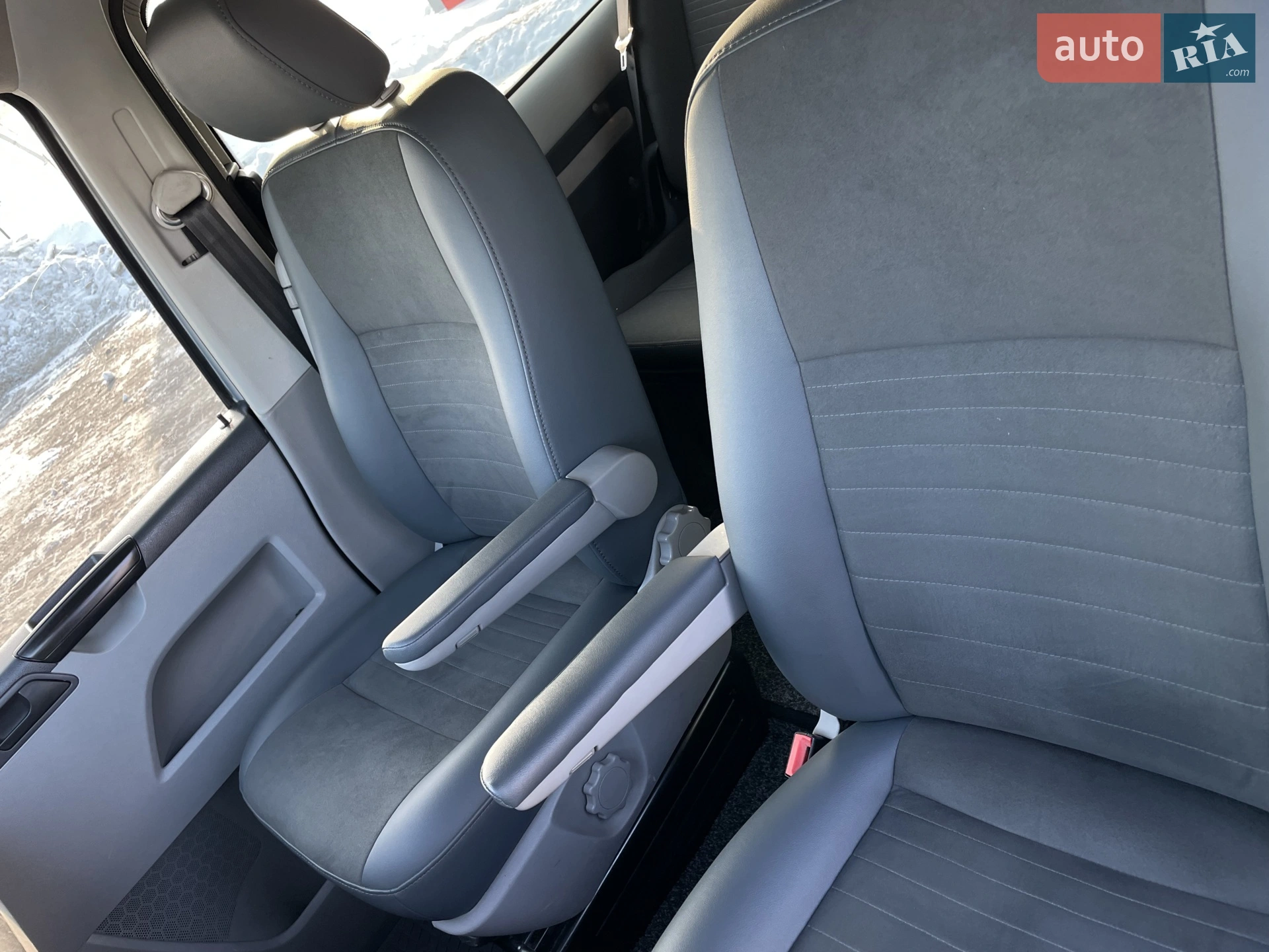 2015 Volkswagen Transporter - мініатюра 17