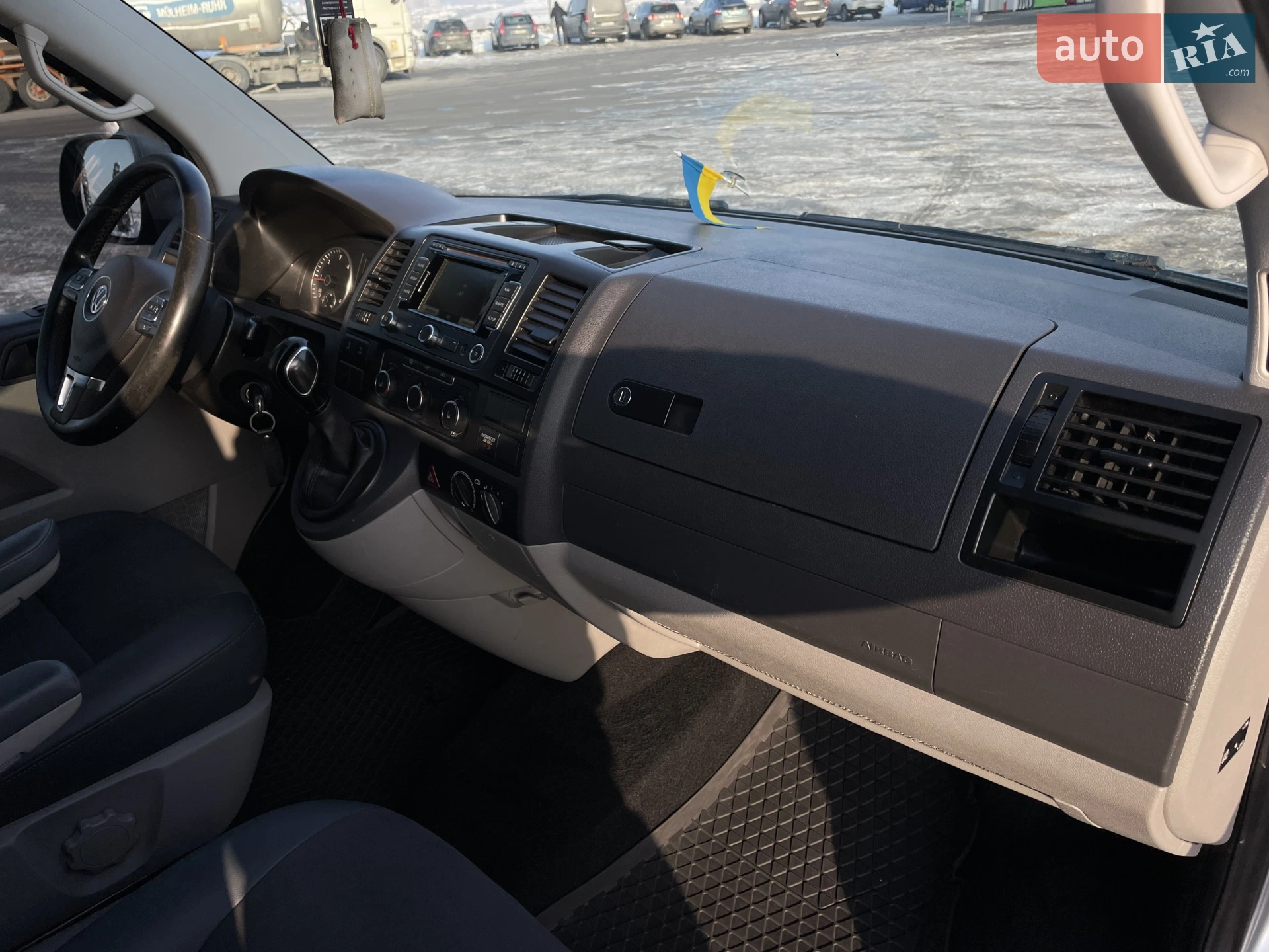 2015 Volkswagen Transporter - мініатюра 21