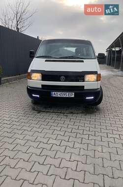 Мінівен Volkswagen Transporter 2002 в Виноградові