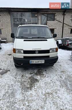 Грузопассажирский фургон Volkswagen Transporter 2000 в Виннице