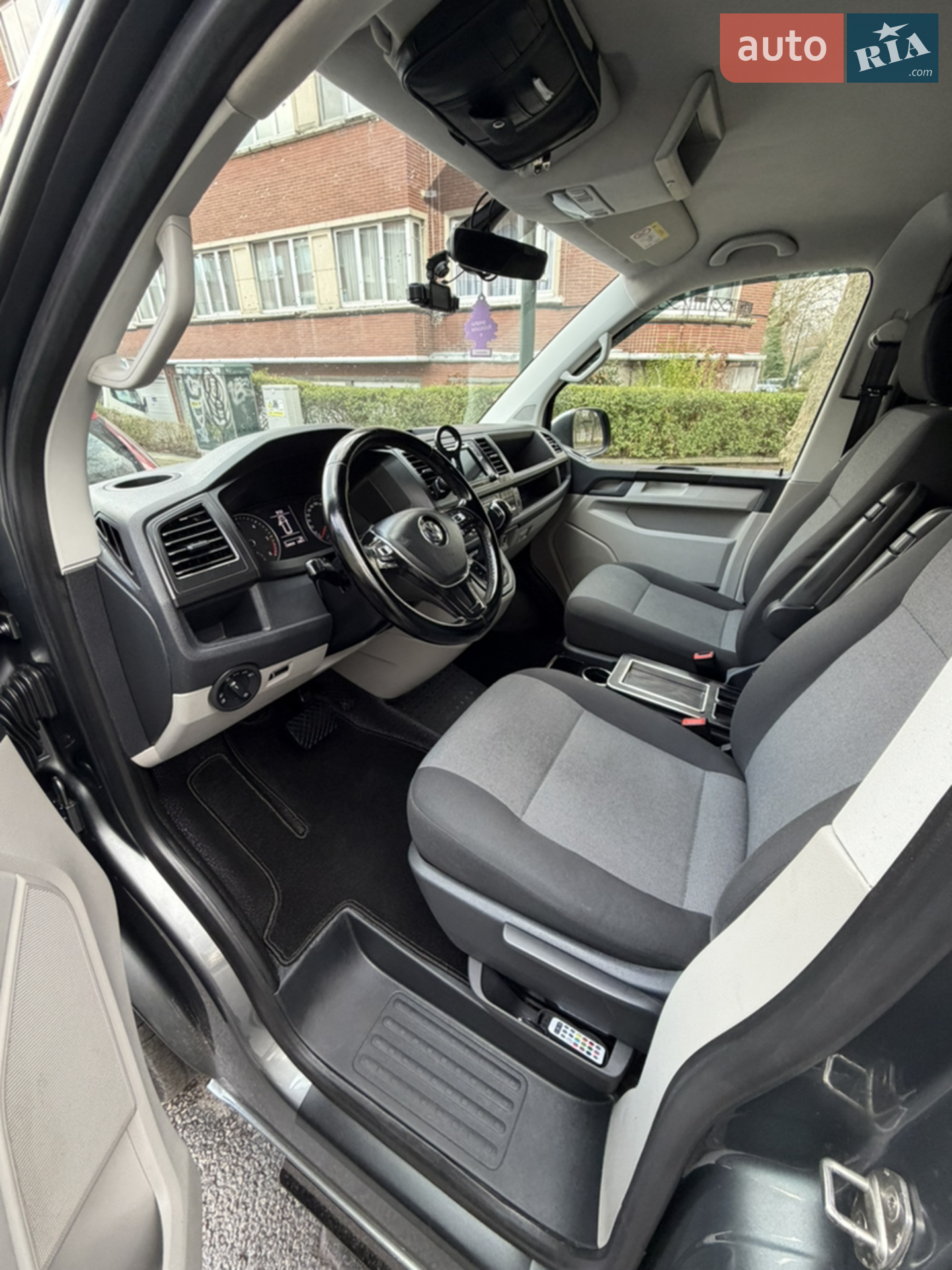 2018 Volkswagen Transporter - мініатюра 12