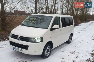 Минивэн Volkswagen Transporter 2011 в Буче