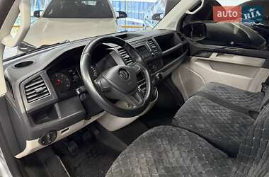 Грузовой фургон Volkswagen Transporter 2015 в Одессе