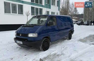 Грузовой фургон Volkswagen Transporter 1999 в Вараше