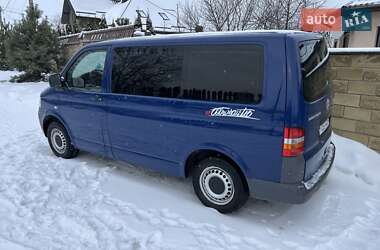 Минивэн Volkswagen Transporter 2008 в Ровно