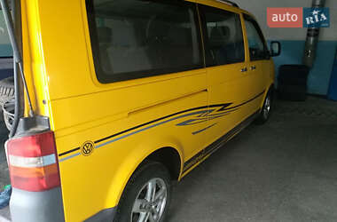 Мінівен Volkswagen Transporter 2004 в Бучі