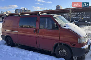 Грузопассажирский фургон Volkswagen Transporter 2001 в Киеве