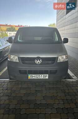 Вантажний фургон Volkswagen Transporter 2006 в Болграді