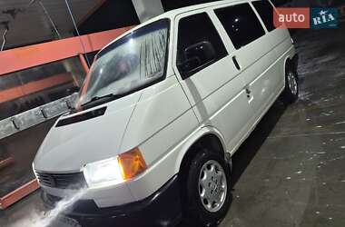 Минивэн Volkswagen Transporter 1995 в Черновцах