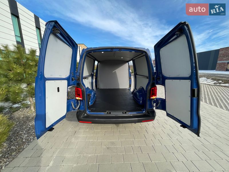 Грузовой фургон Volkswagen Transporter 2021 в Хмельницком