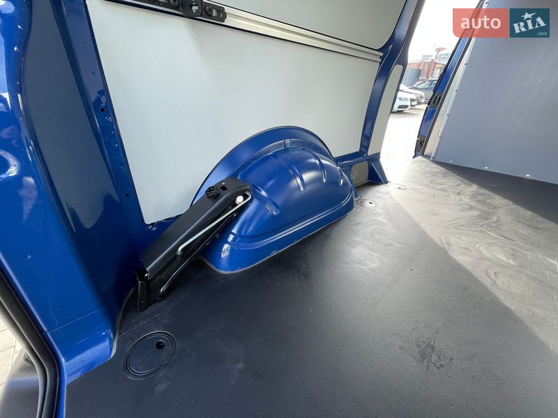 Грузовой фургон Volkswagen Transporter 2021 в Хмельницком