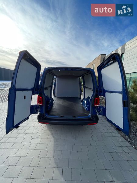 Грузовой фургон Volkswagen Transporter 2021 в Хмельницком