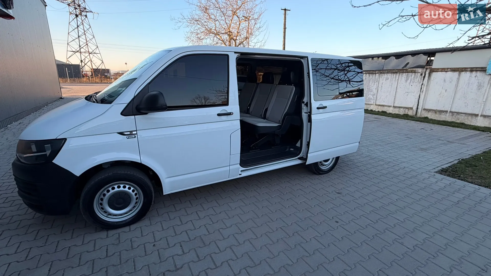 2016 Volkswagen Transporter - мініатюра 11