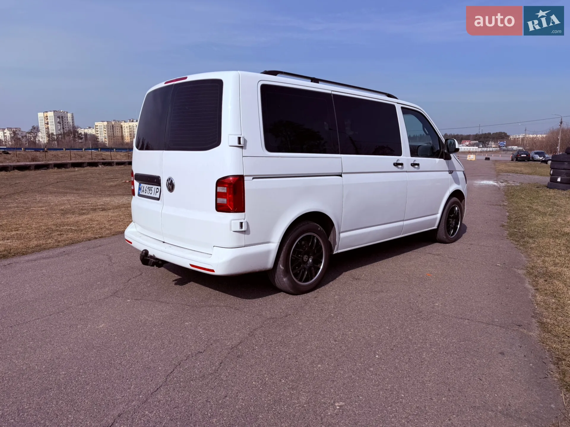 2011 Volkswagen Transporter - мініатюра 4
