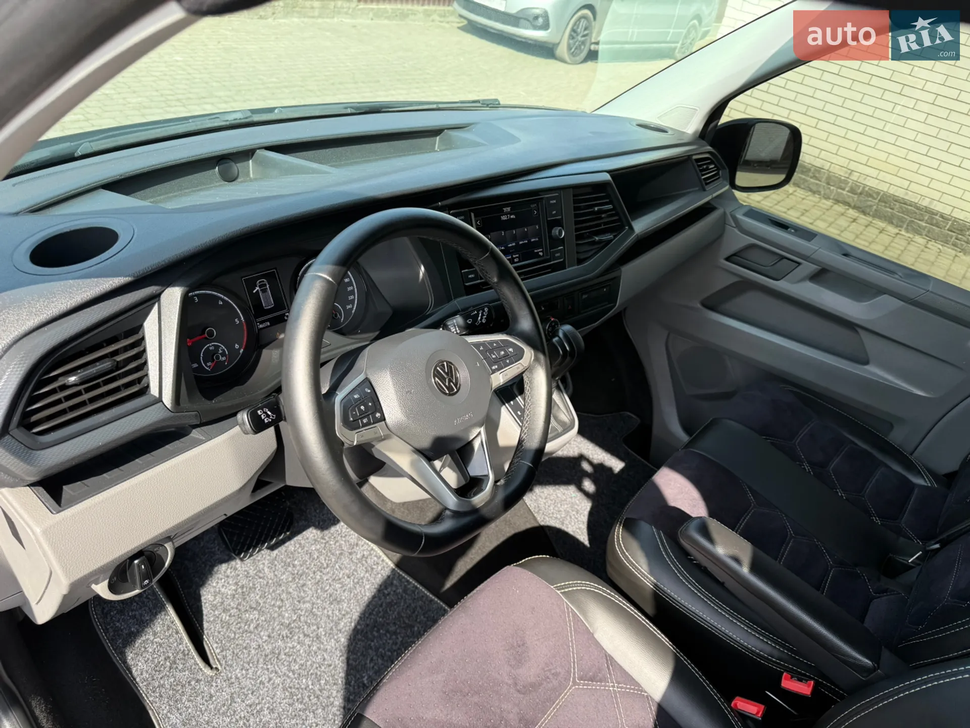 2020 Volkswagen Transporter - мініатюра 87