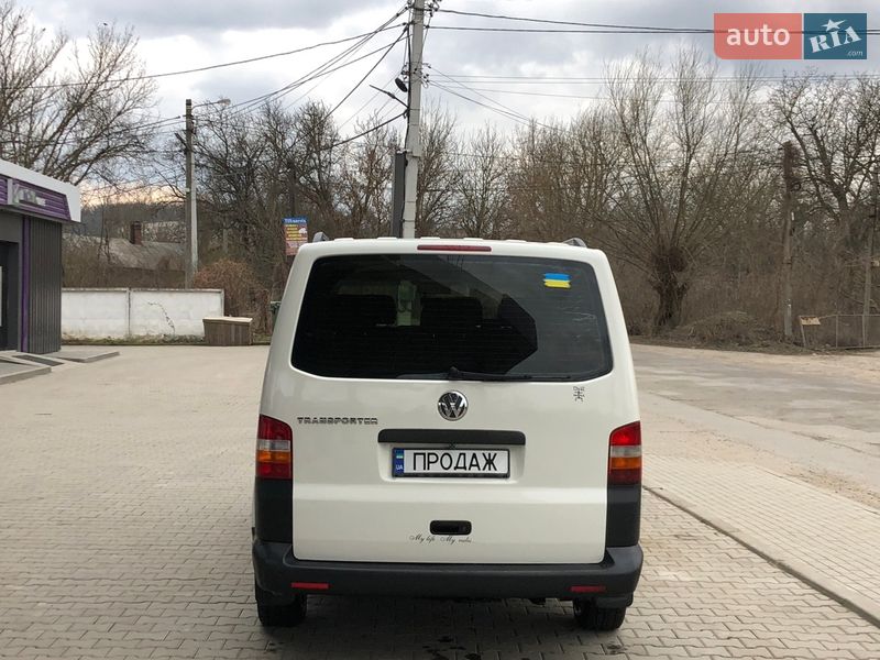 Мінівен Volkswagen Transporter 2006 в Чернівцях