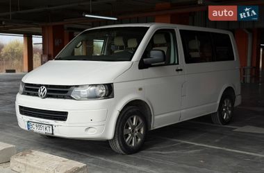 Мінівен Volkswagen Transporter 2004 в Львові