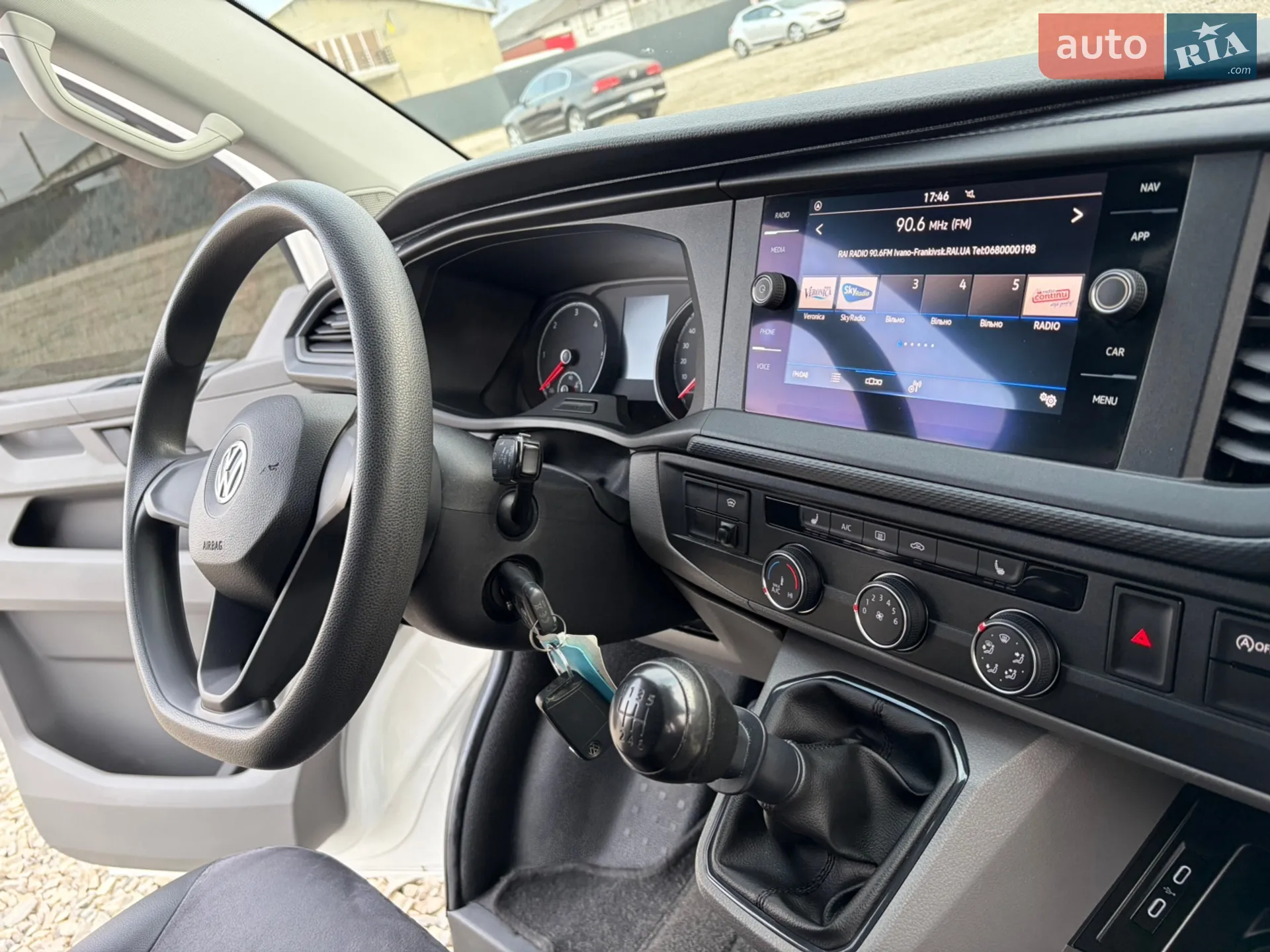 2019 Volkswagen Transporter - мініатюра 34