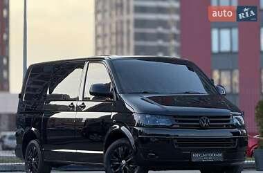 Мінівен Volkswagen Transporter 2012 в Києві
