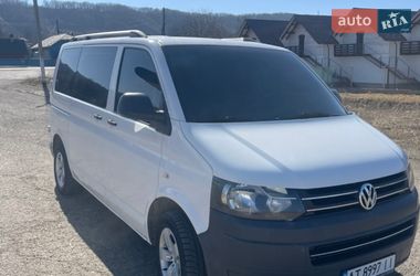 Минивэн Volkswagen Transporter 2010 в Вижнице
